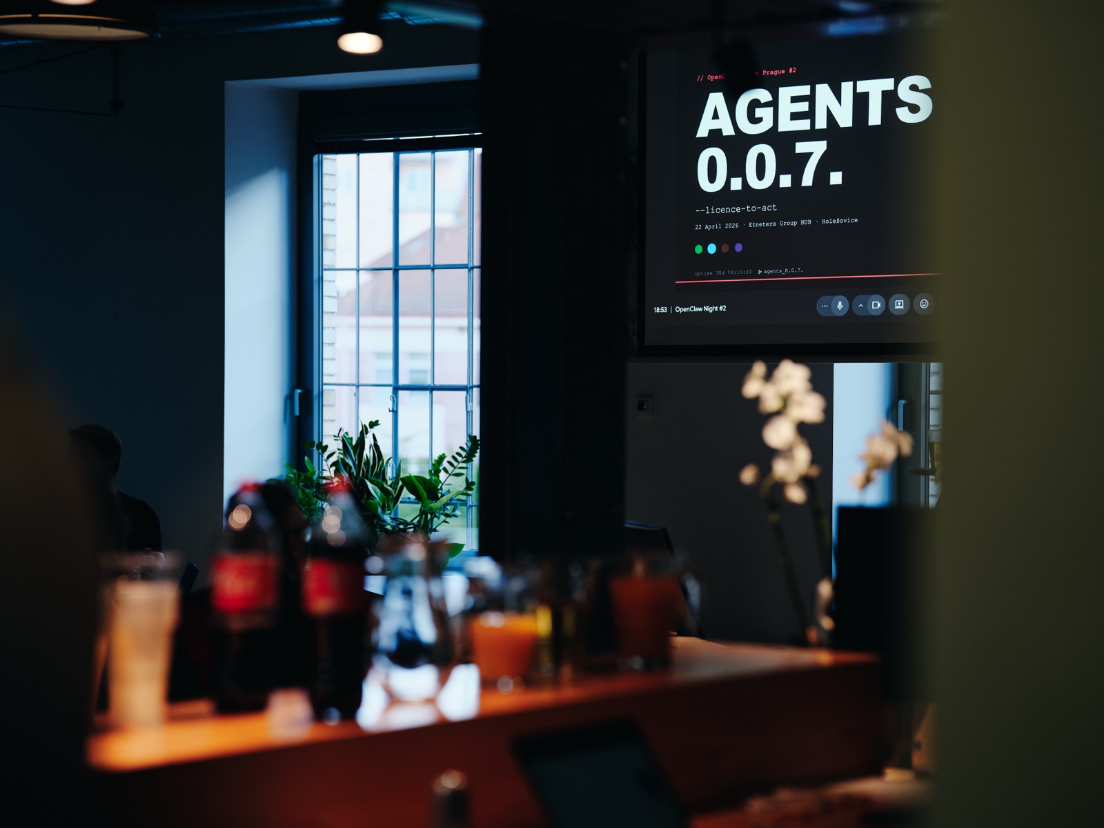 People arriving at an Agents 0.0.7 meetup