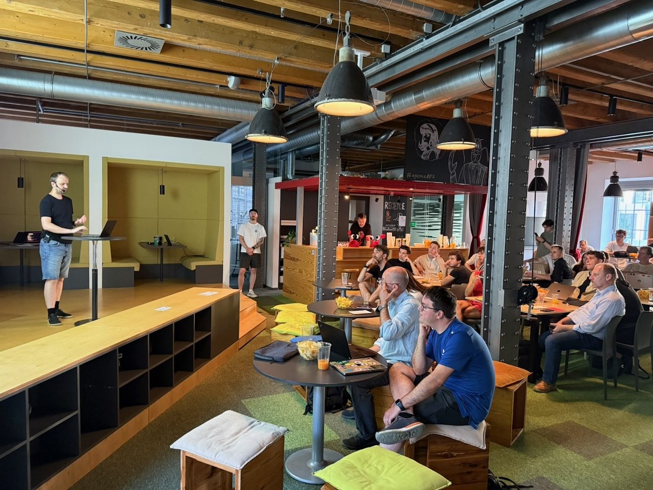 Wide shot of the room during the demo block